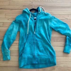 Gap zip up
